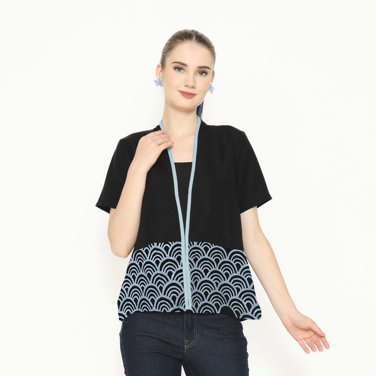 Yuki Blouse Black Blue