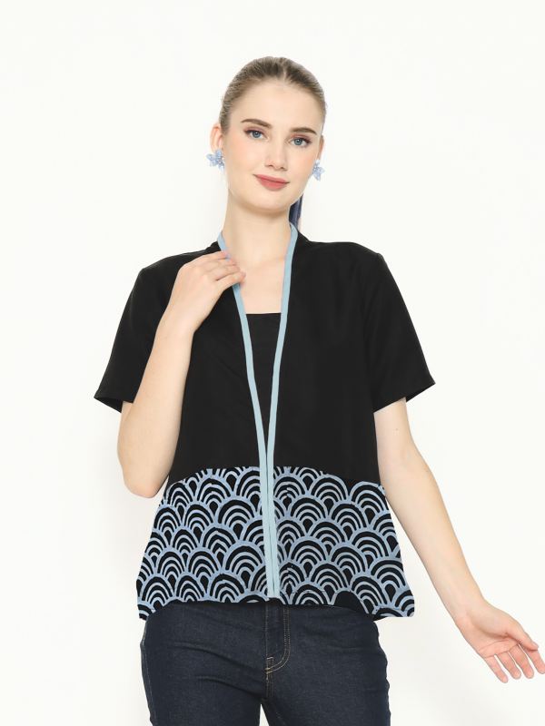 Yuki Blouse Black Blue