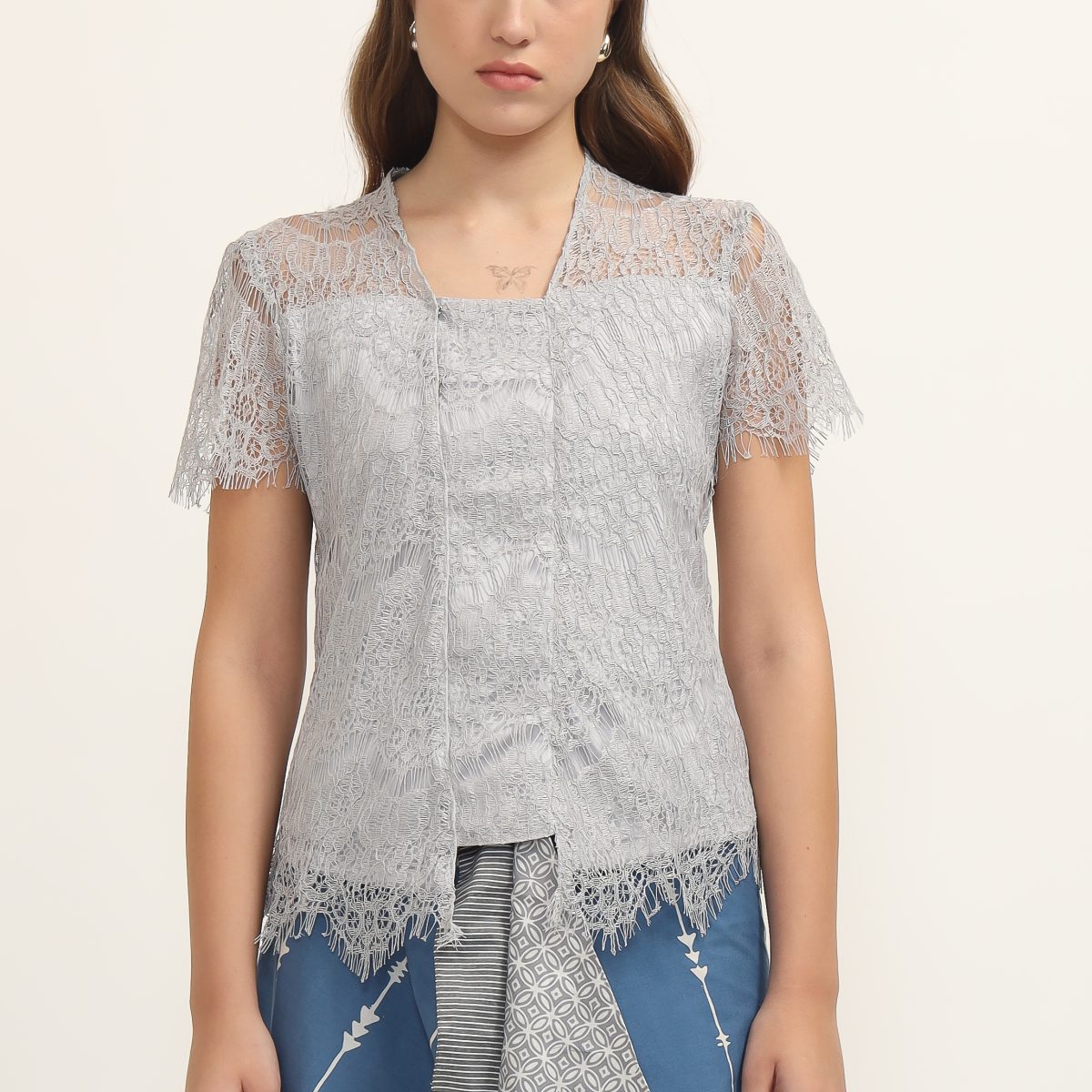 Kebaya Lace Grey - Image 2