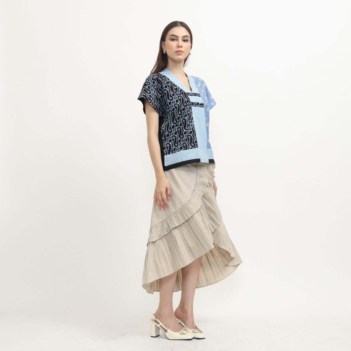 Inara Blouse Black Blue - Image 3