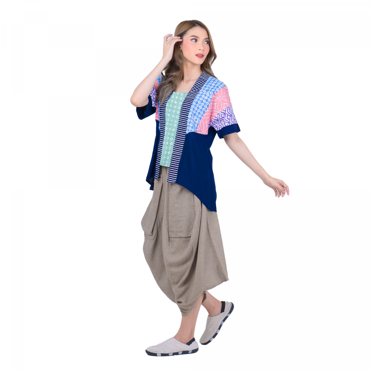 Milana Blouse Multi Navy - Image 3