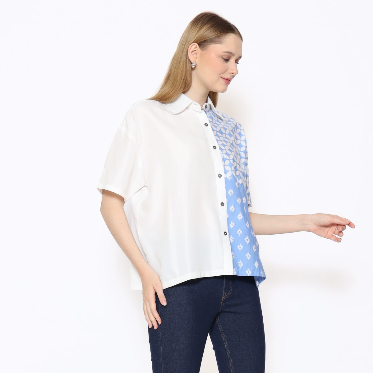 Dina Shirt Blue - Image 4