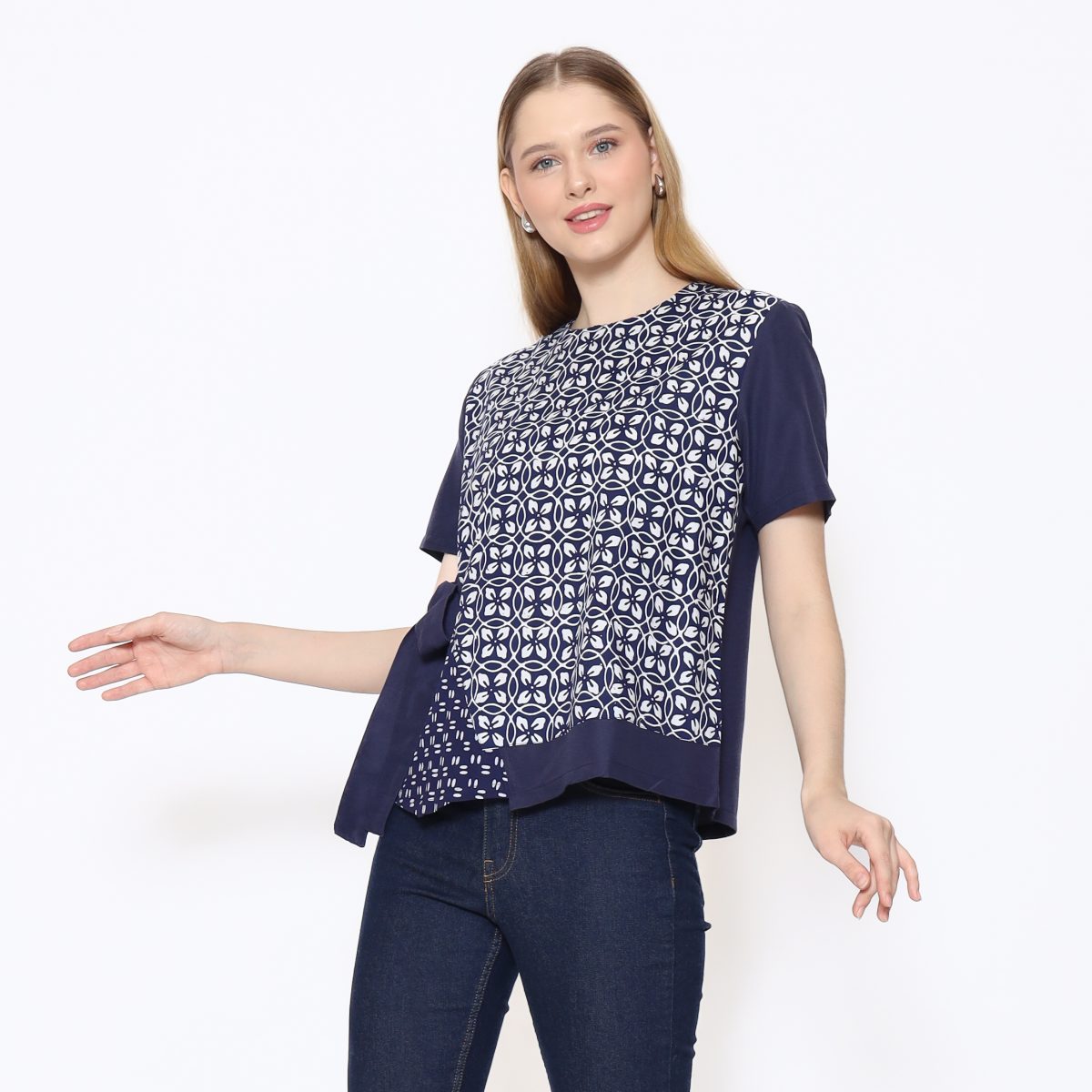 Clarabella Blouse Navy - Image 4