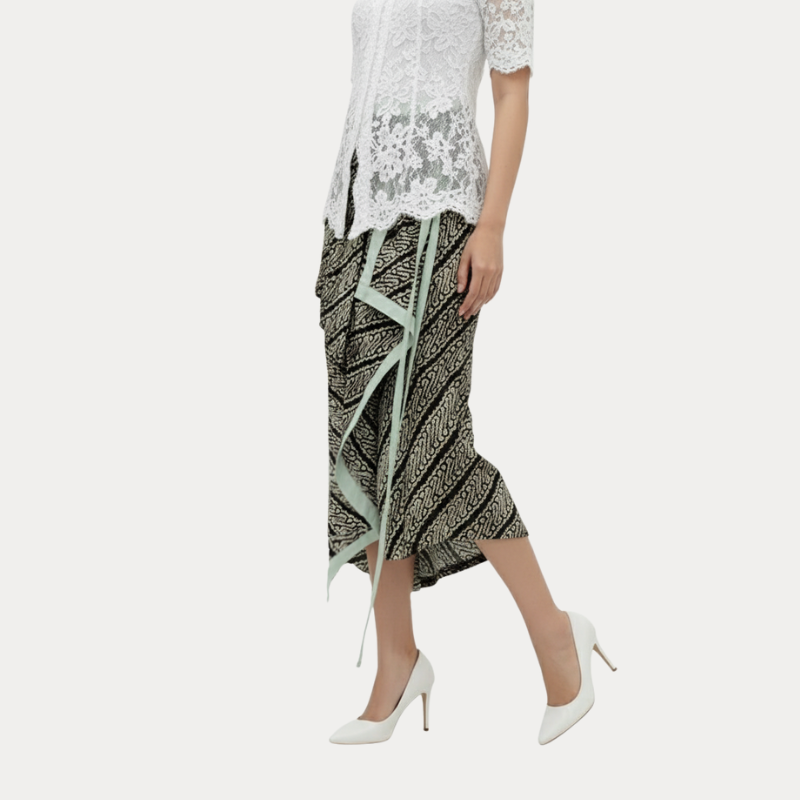 Nusantara Skirt Green - Image 3