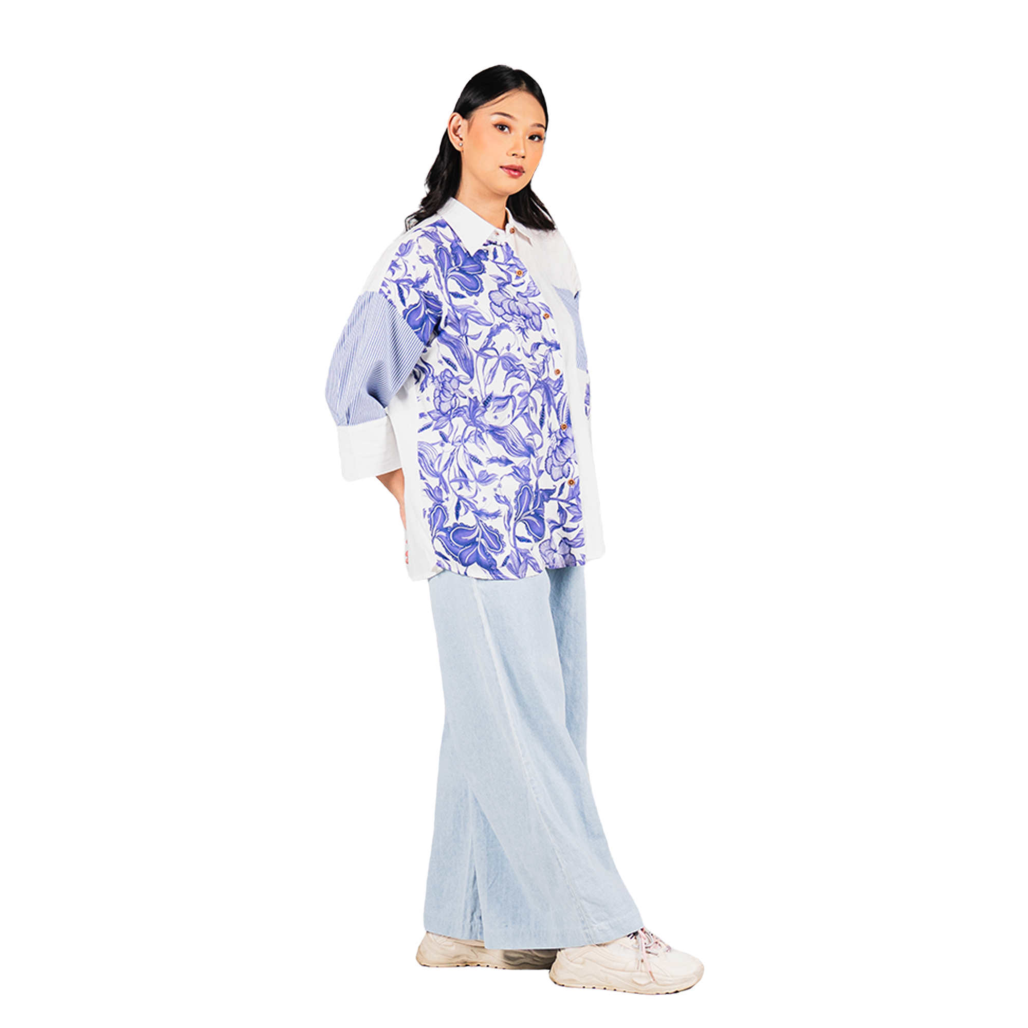 Emira Shirt Flower Blue - Image 3