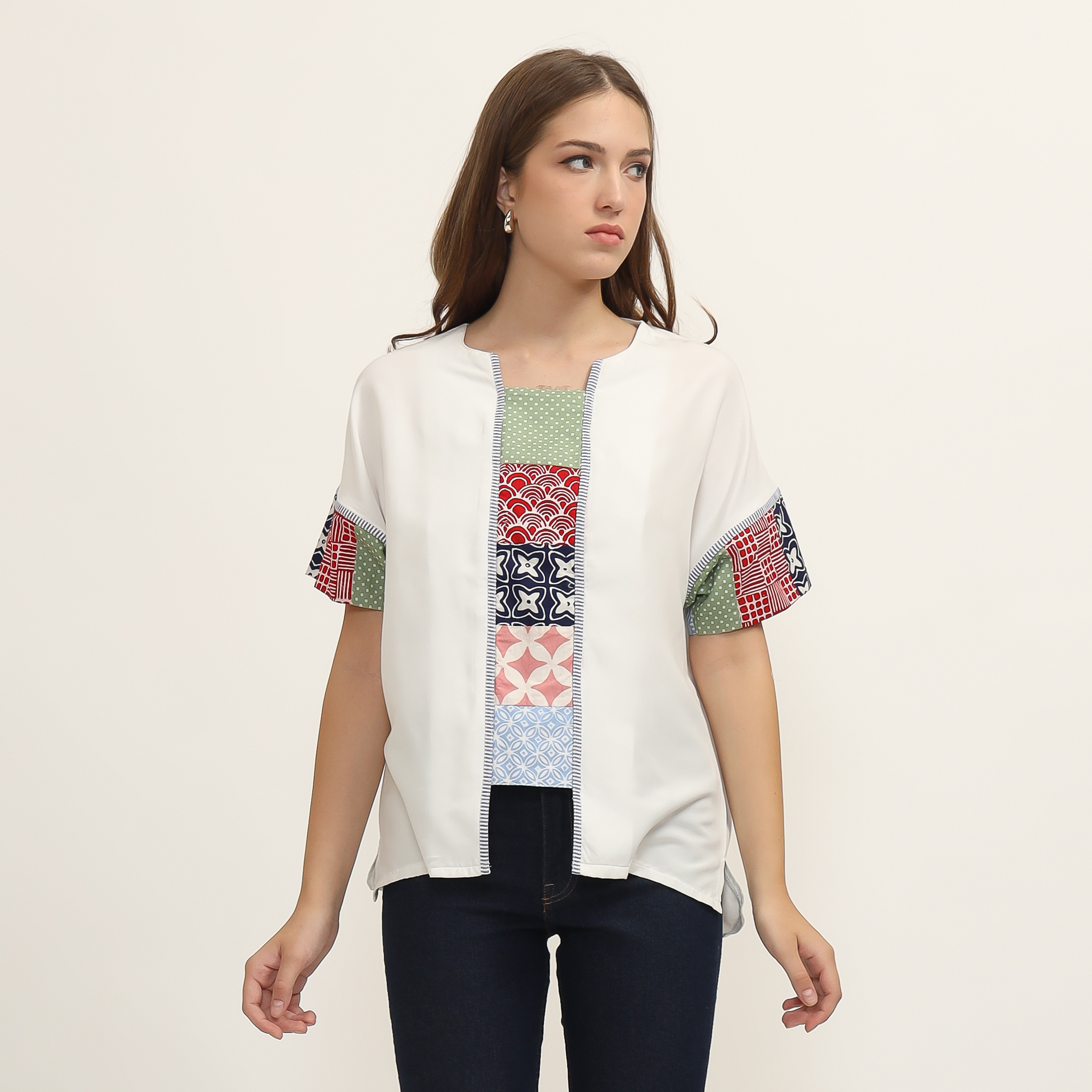 Nuansa Blouse Off-White