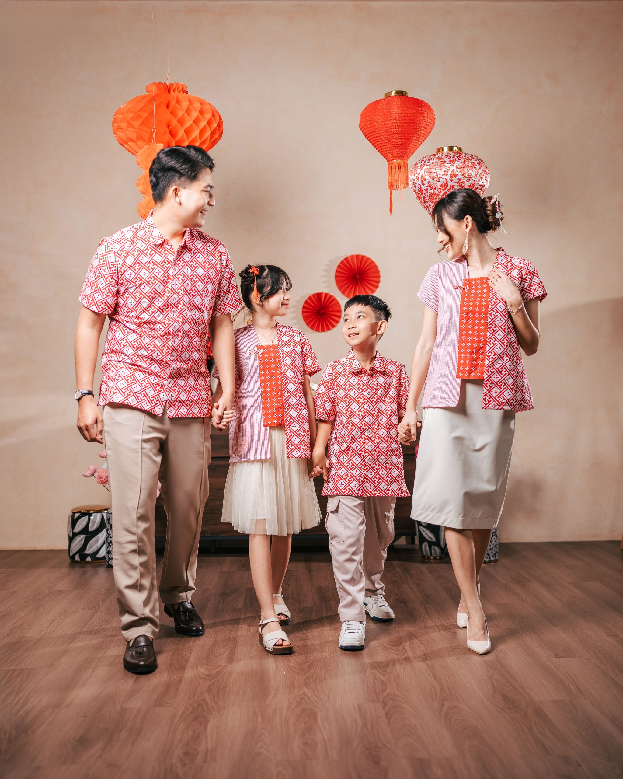 SARIMBIT KELUARGA CARLOS CARLINA