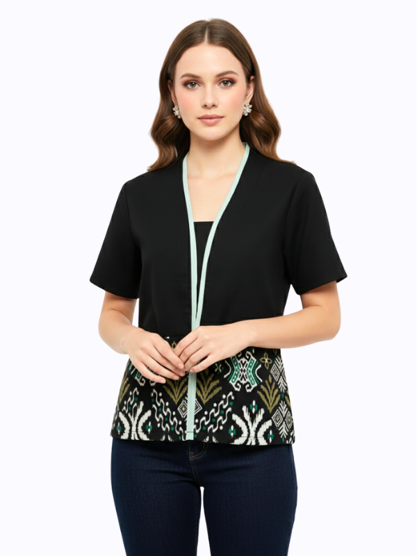 Yuki Blouse Black