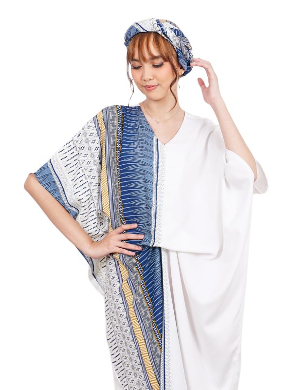 Dewayani Kaftan Navy