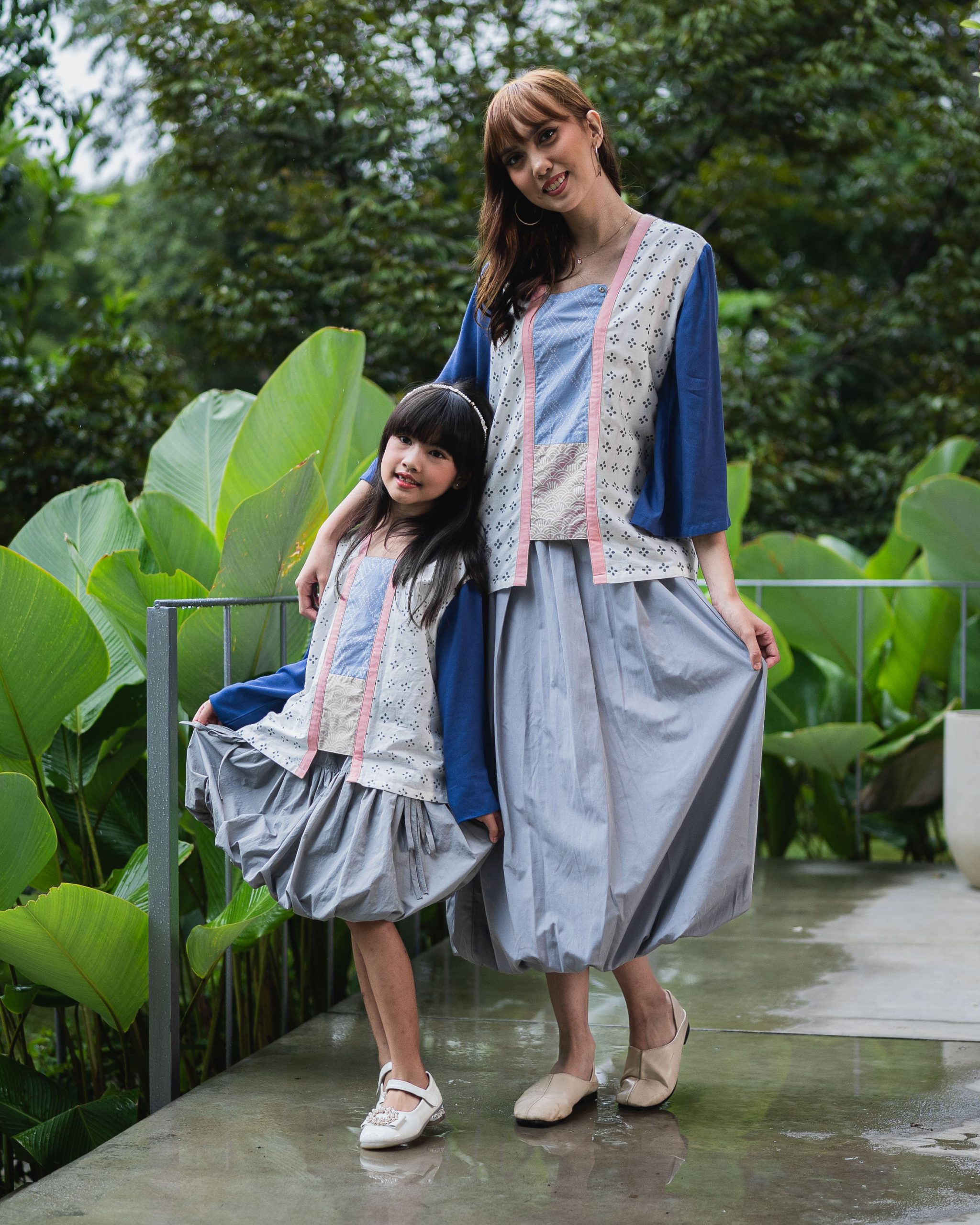 SARIMBIT KELUARGA VALERIE BLOUSE